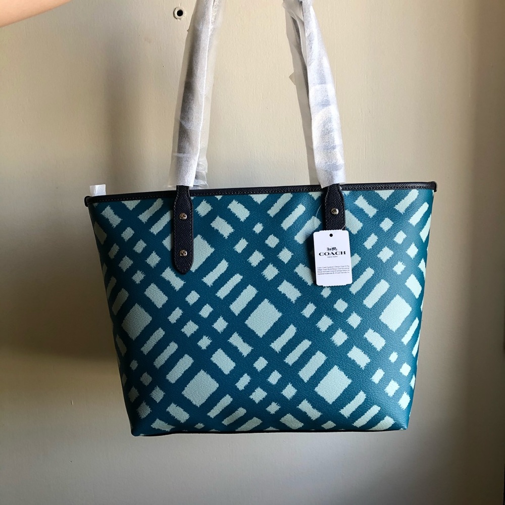 Coach Zip Tote